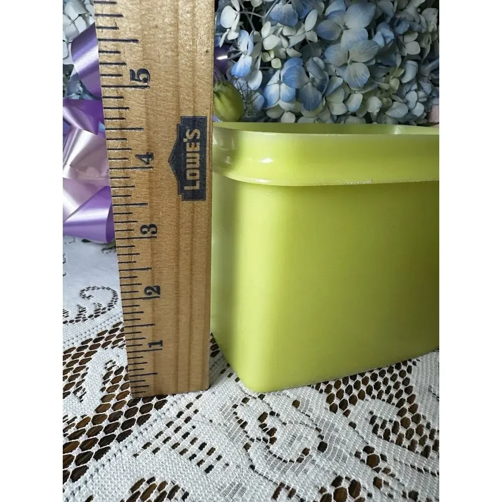 Vintage Tupperware Shelf Saver Food Storage Container NO LID
